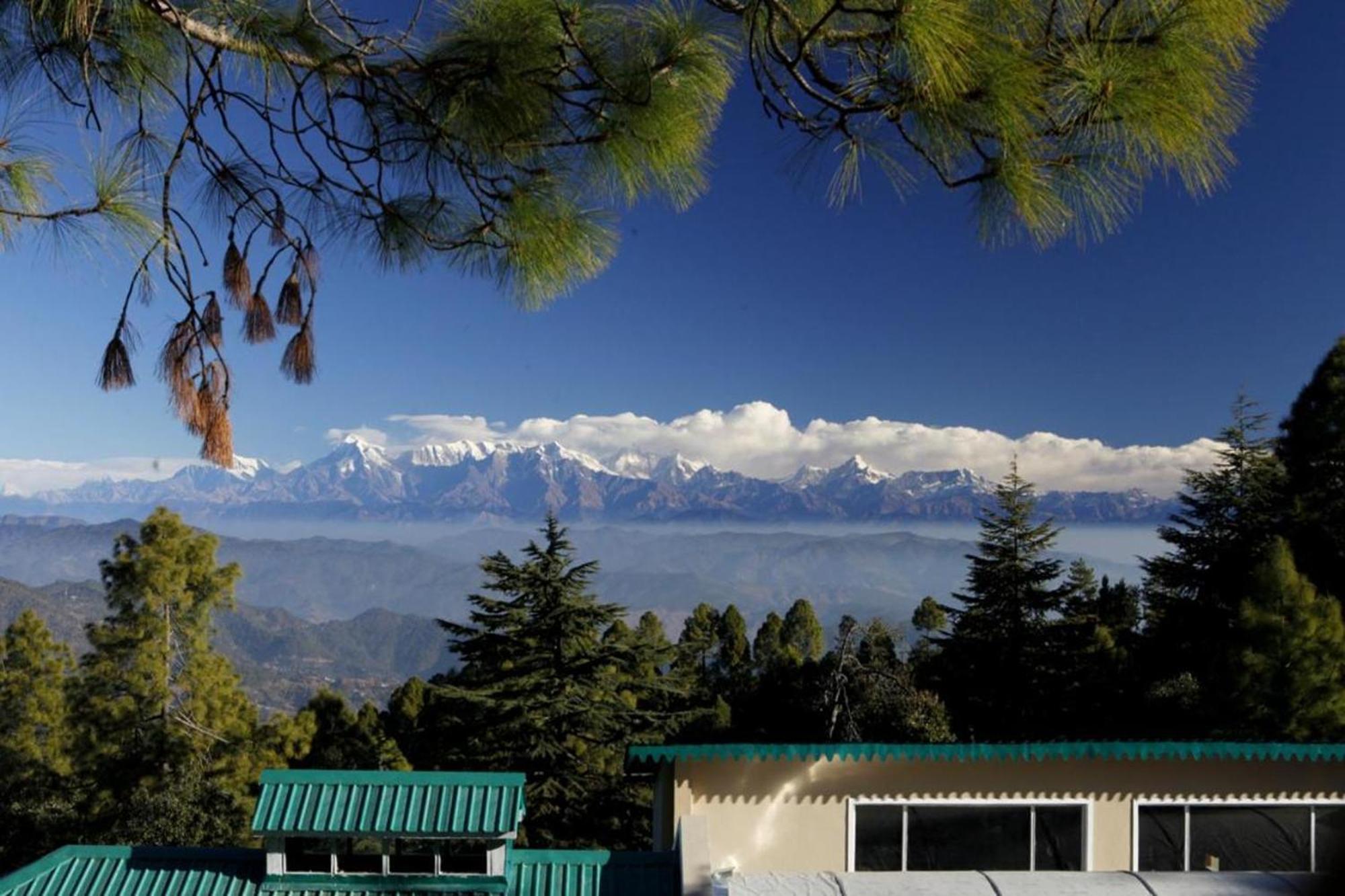 Blusalzz Escapade Anant Rasa Resort - Ranikhet Shitlakhet Buitenkant foto